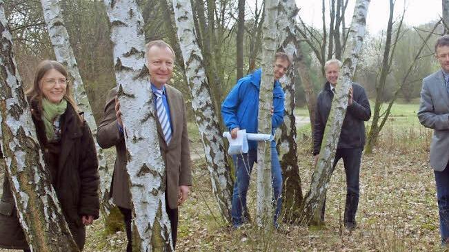 Der Startschuss für das Projekt ist schon gefallen. Jetzt soll die Riedelgrube in Ebenhausen viele Neugierige anlocken. Foto: Geiger