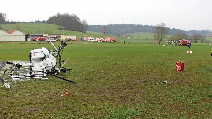 Binnen weniger Minuten waren die Einsatzkräfte aus Ober- und Unterfranken an der Unglücksstelle. Fotos: Ralf Kestel