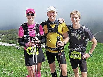 Die Kronacherin Simone Gerstmayer, Volker Zeulner und Harald Fiedler (von links) nahmen am Zugspitz-Ultratrail teil. Foto: privat