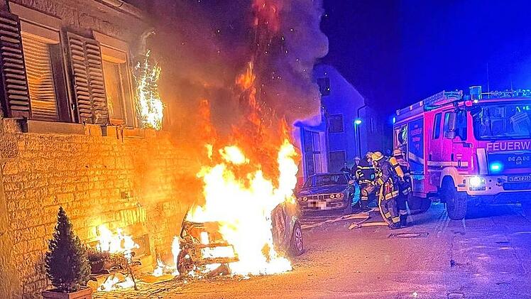 Brandanschlag auf Auto in Kitzingen