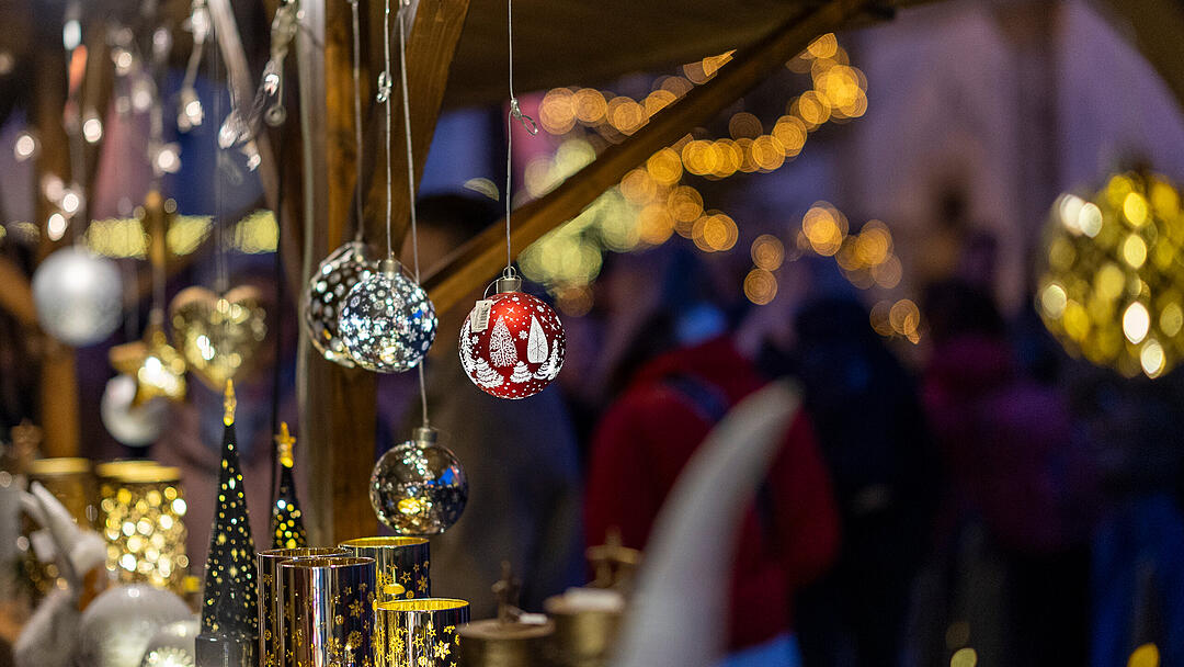 R&ouml;delsee, Traditioneller Weihnachtsmarkt rund um das Schloss