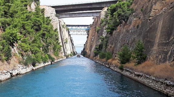 Durchfahrt durch den Kanal von Korinth