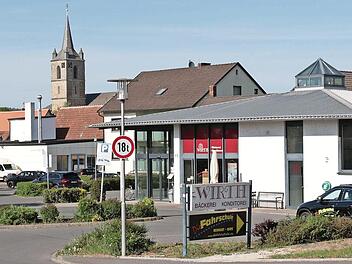 In der Ortsmitte von Eggolsheim wurde f&uuml;r den ehemaligen Edeka-Markt eine Nutzungs&auml;nderung beschlossen.