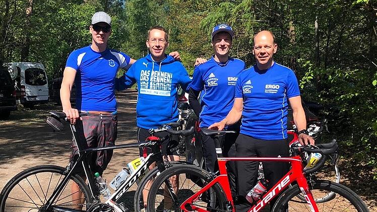 Die Landesliga-Triathleten des ASC Kronach-Frankenwald: (von links) Silvester Kohlmann, Matthias Schmidt, Sven Unterer und Martin D&uuml;mlein  Foto: Thomas Geiger