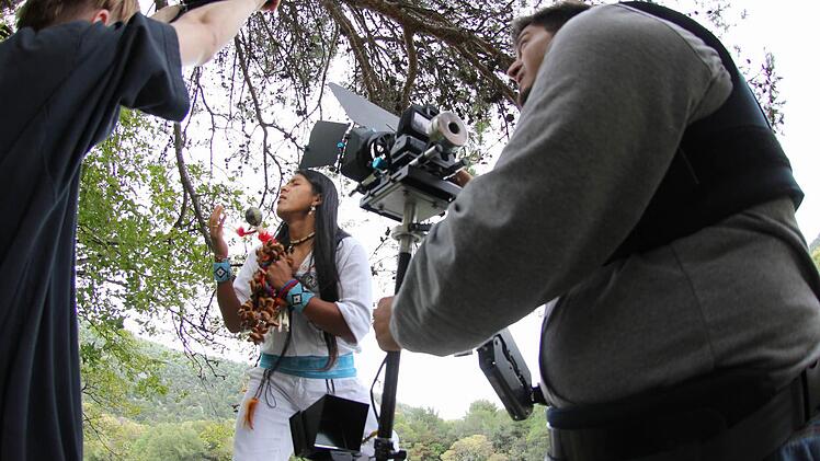 Leo Rojas drehte vor wenigen Tagen  mit dem Team von Kama-Media in Kroatien sein Video zum neuen Song "Flying Hearts". Fotos: Kama Media