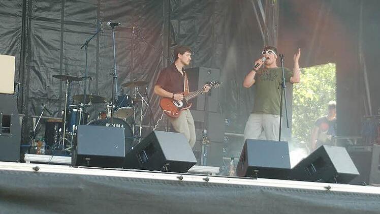 ""Die, die regiert werden...wollen" überzeugen mit ihren Texten und dem guten Sound.