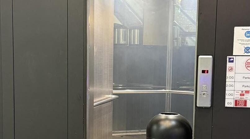 Großalarm in Erlanger Einkaufszentrum: Zahlreiche Einsatzkräfte vor Ort