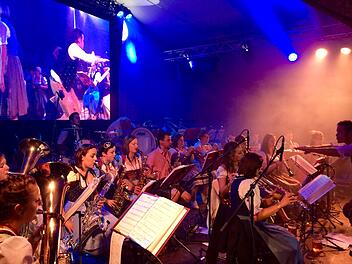 Beim "Oktopafest" war Stimmung von der ersten bis zur letzten Minute im Festzelt garantiert.Nicole Schaffer