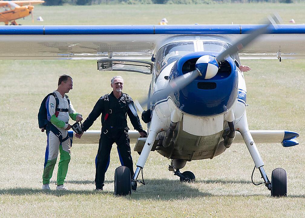 C_0704_Airshow_01