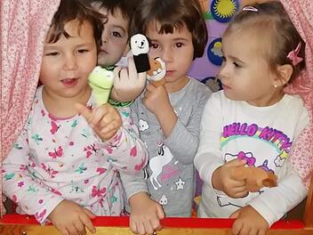 Auch der Kindergarten von Cristuru erhielt Sachspenden aus dem Hilfstranpsort der Kolpingsfamilie. Hans Krambo