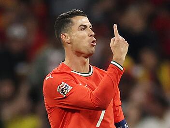 Cristiano Ronaldo bewies mal wieder eindrucksvoll, dass er noch nicht zum alten Fußballeisen zählt.