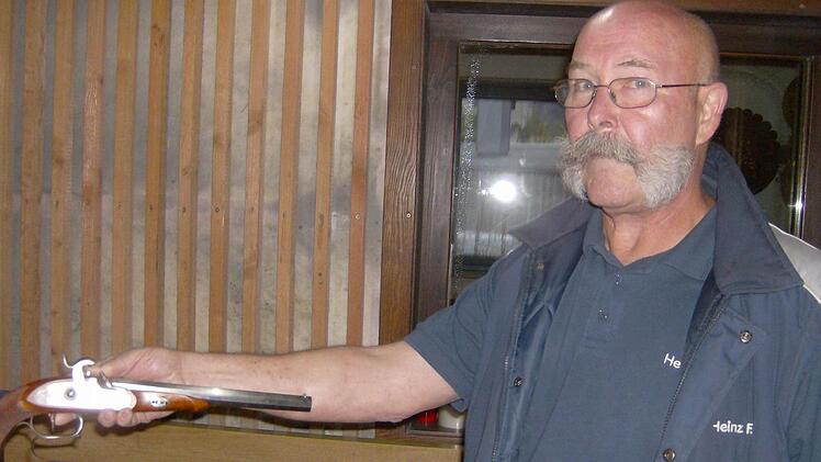 Zweiter Schützenmeister Heinz F. Martin  Foto: Petra Malbrich