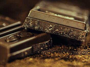 Nicht nur extrem lecker, sondern auch als Heilmittel zu gebrauchen: Schokolade soll effektiv gegen den Hustenreiz wirken. Symbolfoto: AlexanderStein/pixabay.com