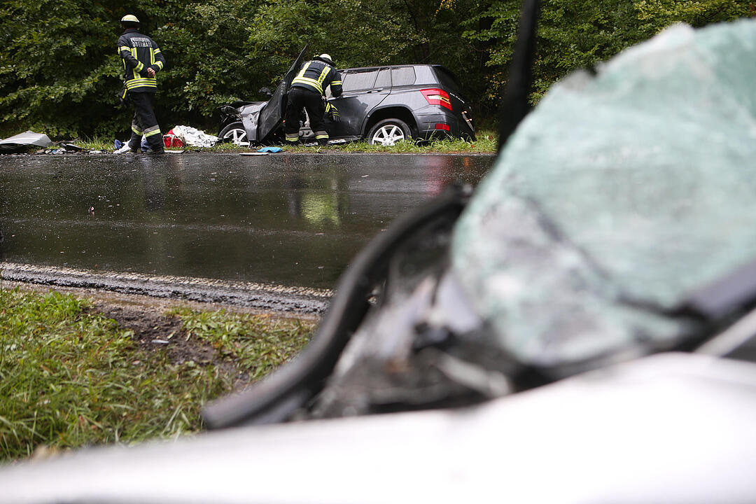 Tödlicher Auto-Zusammenstoß in Oberhaid im Landkreis Bamberg