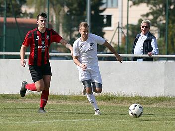 Sebastian Eckel und der TSV R&ouml;ttenbach schenkten der SG Mittelehrenbach/Leutenbach stolze zehn Tore ein. Eckel er&ouml;ffnete das Scheibenschie&szlig;en. Archivfoto: Sportfoto Zink