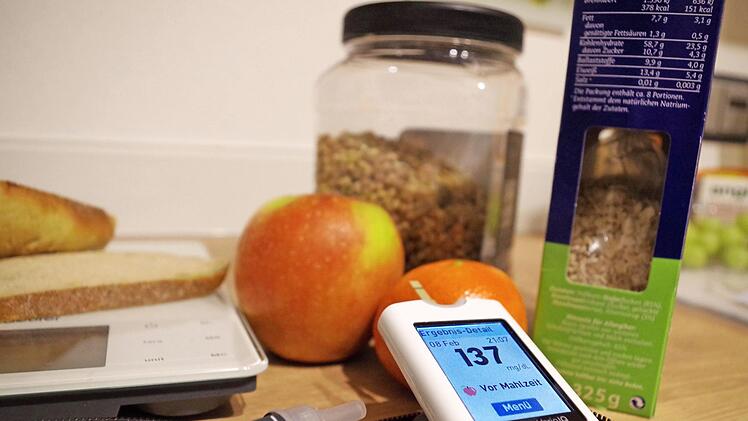 Wer an Zucker erkrankt ist, sollte vor allem auf eine bewusste Ern&auml;hrung achten. Foto: Verena Kaulfersch