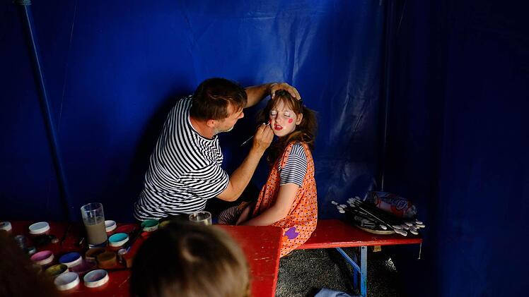 Abschluss-Show im Circus Luna nach dem Pfingstcamp  Foto: Gerd Schaar