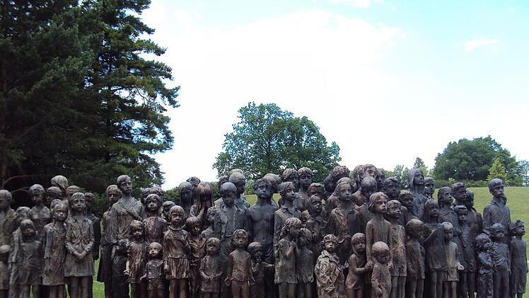 Lidice. Hier verübten die Nazis eines der grausamsten Kriegsverbrechen.