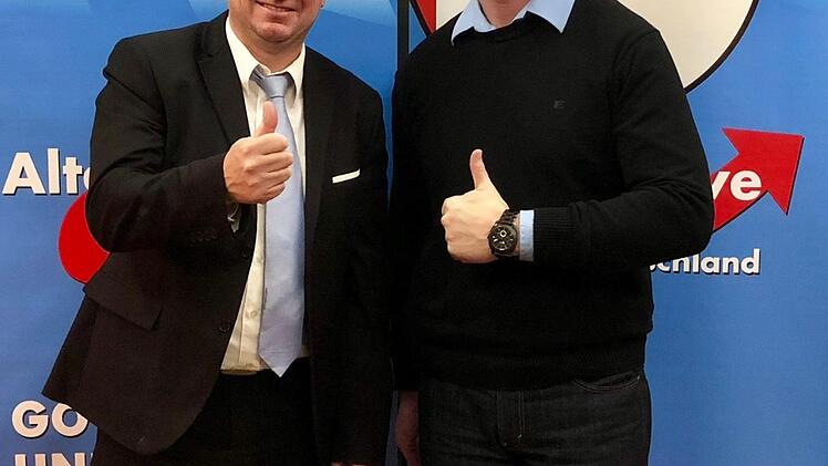 Sie ziehen f&uuml;r die AfD im Stimmkreis Wunsiedel-Kulmbach in den Wahlkampf: Landtagskandidat Gerd K&ouml;gler (links) und Bezirkstagskandidat Christian Engel. Foto: Afd
