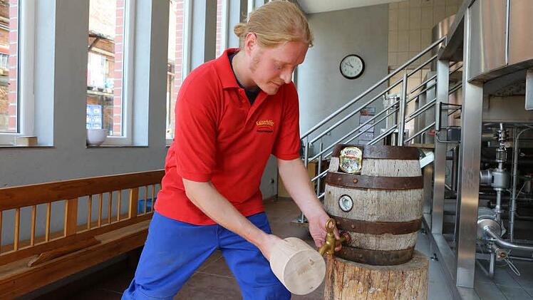... aber kein Tropfen Bier verlorengeht.  Foto: Barbara Herbst
