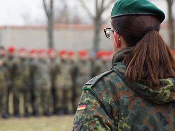 Hauptmann Christiane Coker ist die neue Chefin der dritten Kompanie. Fotos: Arkadius Guzy