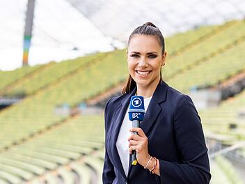 Esther Sedlaczek moderiert am 22. Oktober erstmals den TV- und Streaming-Preis "Blauer Panther".