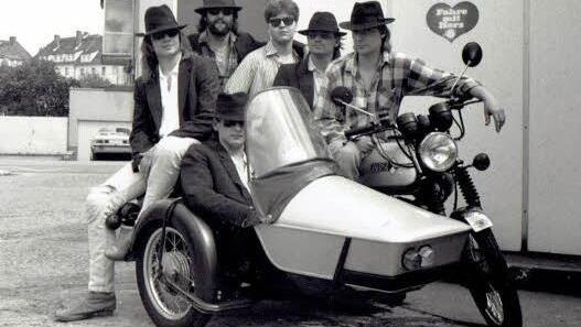 Ein Bild aus den Pionierjahren: Dietmar Foth, Armin Kuntschik, Norbert Sperlein, Kay Oliveras, Frank Matkovic und Bernd Reinhard Foto: pr