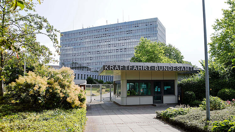 50 Jahre Punktesammeln im Kraftfahrt-Bundesamt in Flensburg