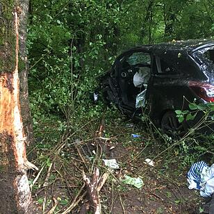 Junger Fahrer tödlich verunglückt