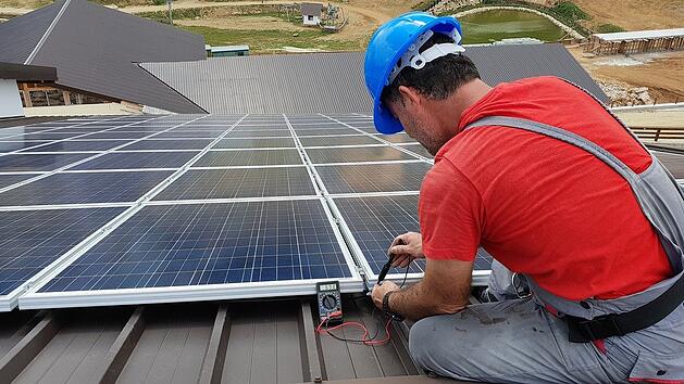 Es gibt zahlreiche Möglichkeiten der energieeffizienten Bauweise, die zum Teil auch durch staatliche Programme gefördert werden.