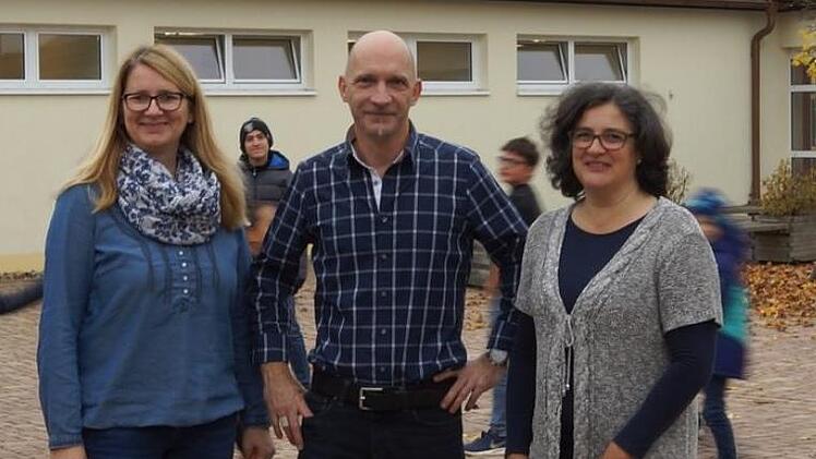 Das Team der Schulleitung: Konrektorin Birgit Gräb, Schulleiter Frank von Schoen und Sekretärin Andrea Leser. Foto: Arkadius Guzy
