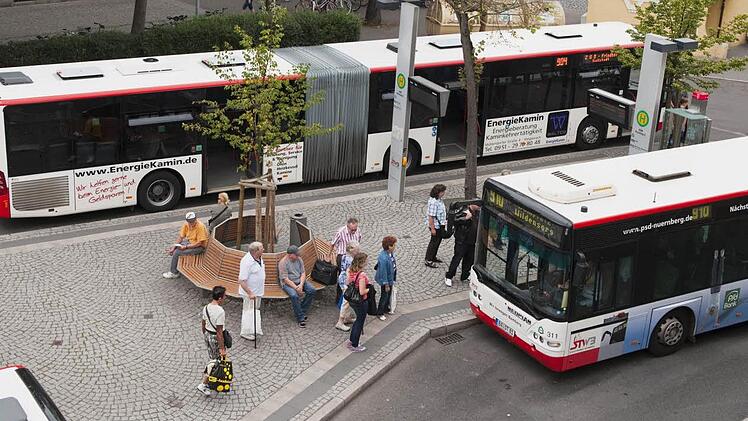 In der Linie 910 kam es am Mittwochnachmittag zu Handgreiflichkeiten. Woher der Täter stammt, ließ die Polizei zunächst im Ungewissen.  Foto: Rinklef