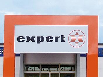 Au&szlig;enansicht einer Expert-Filiale