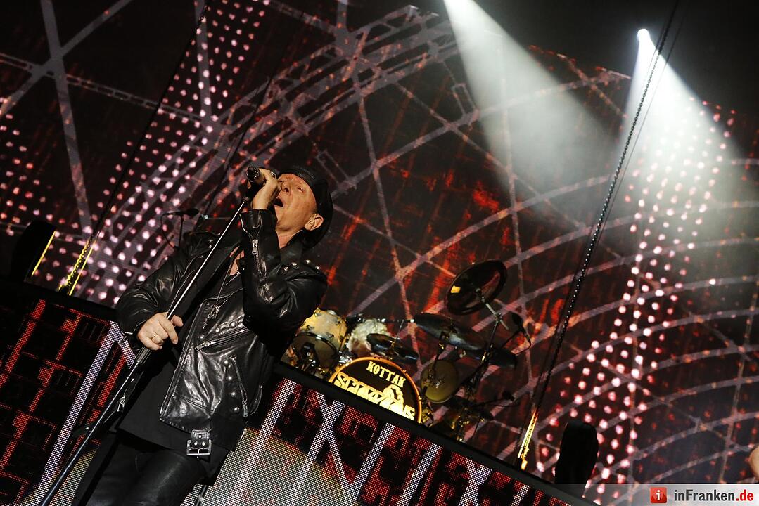 Scorpions39