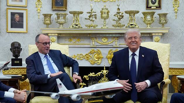 US-Pr&auml;sident Trump empf&auml;ngt Bundeskanzler Merz