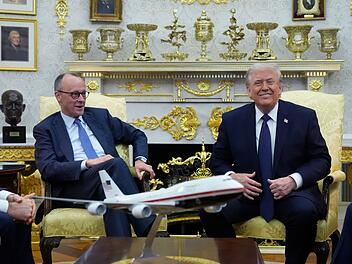 US-Pr&auml;sident Trump empf&auml;ngt Bundeskanzler Merz