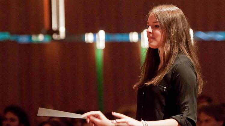 Talentprobe am Dirigentenpult: Josephin Turek