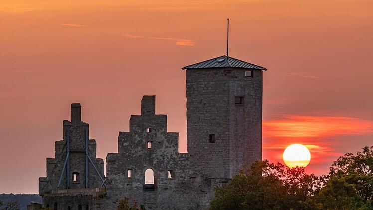 Tiefstehende Sonne an der Trimburg Foto: Ralf Bauer