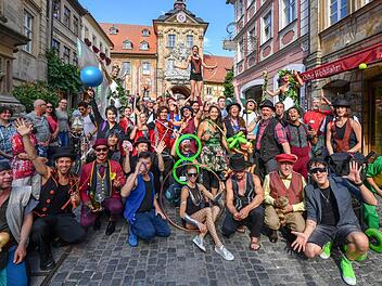 Bamberg zaubert lockt jährlich rund 200 000 Menschen nach Bamberg. Jeder Besucher gibt dabei laut Stadtmarketing 26 Euro aus. Foto: Ronald Rinklef Bamberg zaubert lockt jährlich rund 200 000 Menschen nach Bamberg. Jeder Besucher gibt dabei laut Stadtmarketing 26 Euro aus. Foto: Ronald Rinklef