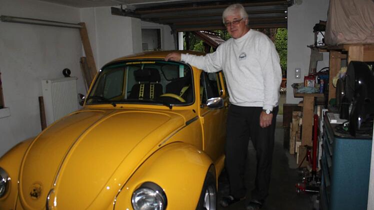 Walter Preuß und sein nächstes Käfer-Projekt  Foto: Veronika Schadeck
