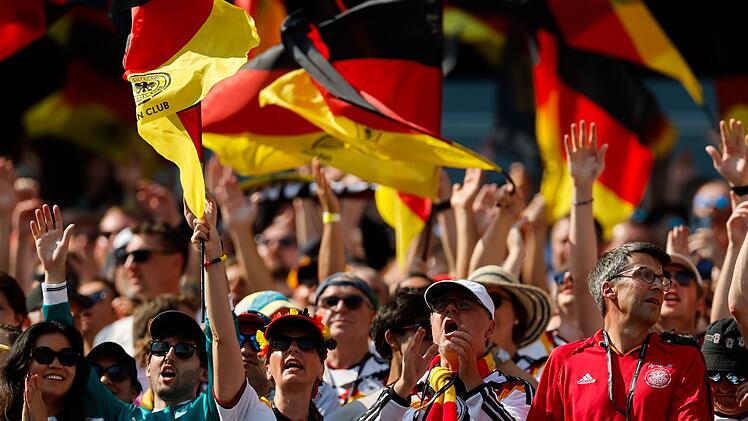 J&uuml;rgen Klopp m&ouml;chte eine Mannschaft aufbauen, "hinter der sich die Menschen in unserem Land mit voller &Uuml;berzeugung versammeln k&ouml;nnen" - sieht man davon vielleicht schon etwas beim Nations-League-Auftakt der DFB-Auswahl gegen die Niederlande?