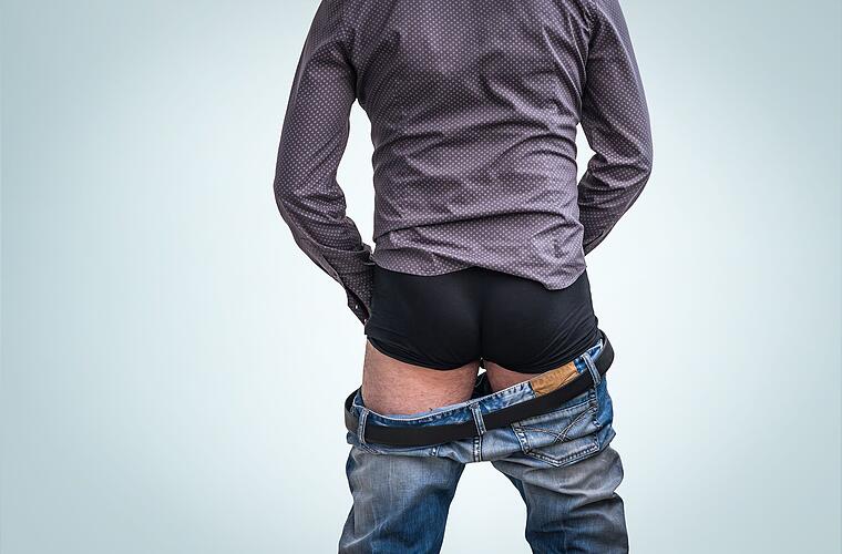 Exhibitionist in Coburg: Autofahrer hält neben drei Frauen an - und "manipuliert an seinem Geschlechtsteil"