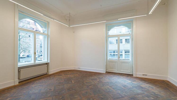 Im Dezember 2013 waren die Innenräume der Kunstvilla noch deutlich spärlicher möbiliert. Foto: Annette Kradisch