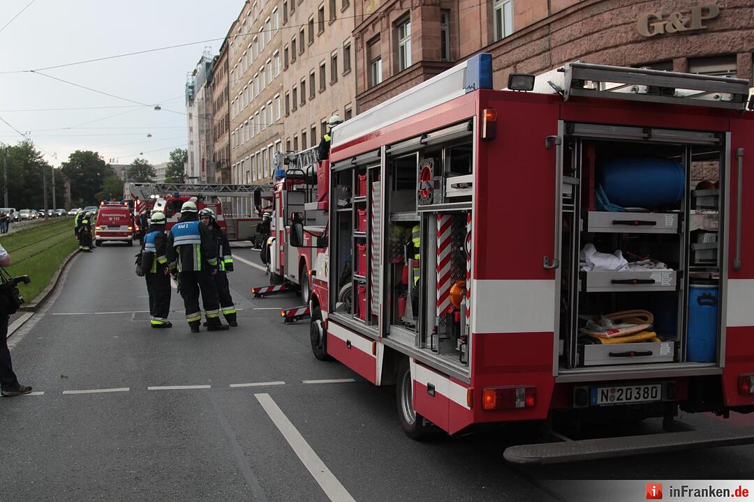 Feuerwehreinsatz nach Blitzeinschlag in Nürnberg