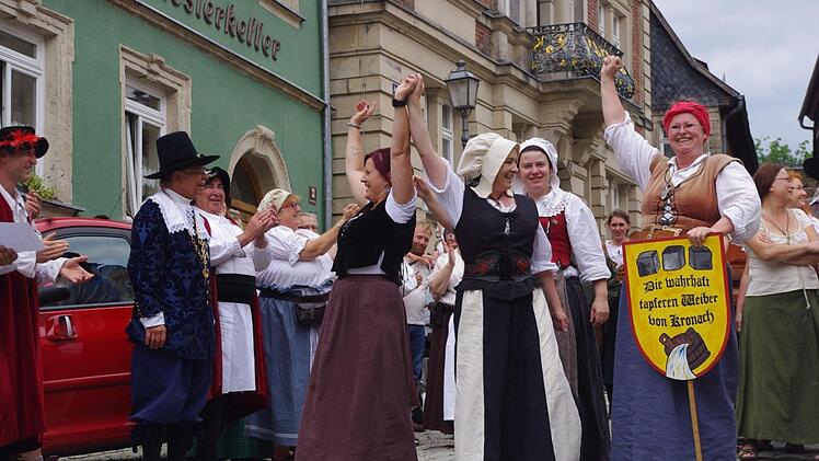 Siegessicher stellten sich die Teilnehmer vor dem Wettkampf vor. Foto: Heike Sch&uuml;lein