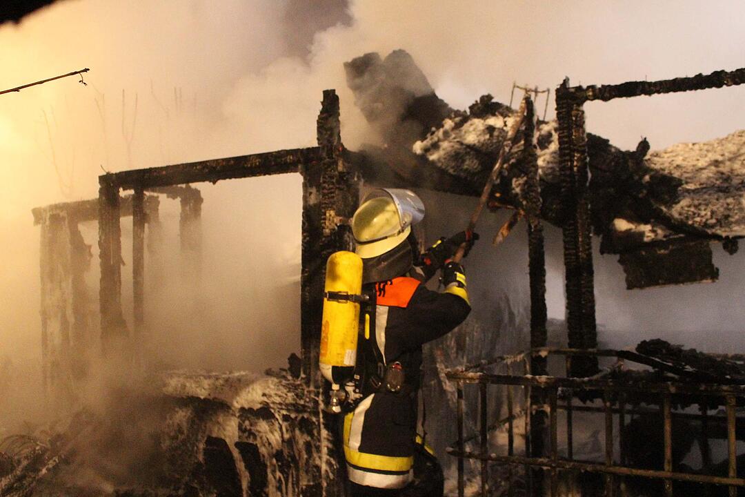 Bayreuth: Gartenkolonie geht in Flammen auf