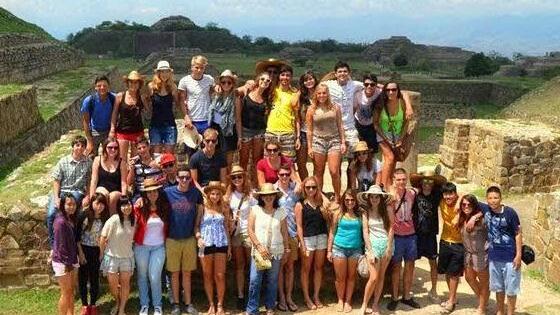 Beim Ausflug auf der Ruta Maya mit den anderen Austauschschülern  Foto: privat