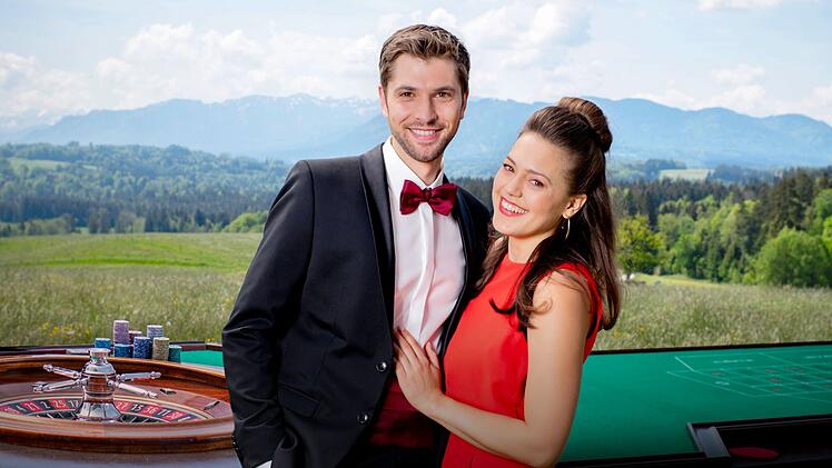 Im Dezember 2024 startete die 21. Staffel: Elias Reichert als Henry Sydow und Katharina Scheuba als Maxi Neubach waren das bislang letzte Traumpaar bei "Sturm der Liebe".