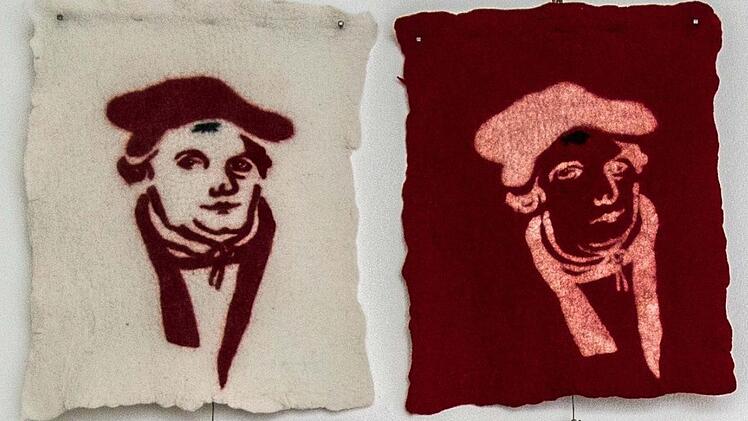 Irene Reinhardt: "Wutbürger Martin L." (Filz-Portrait im Pop-Art-Stil), zu sehen im Kunstverein CoburgFoto: Jochen Berger