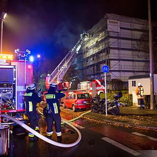 Mehrere Verletzte bei Wohnungsbrand in Nürnberg